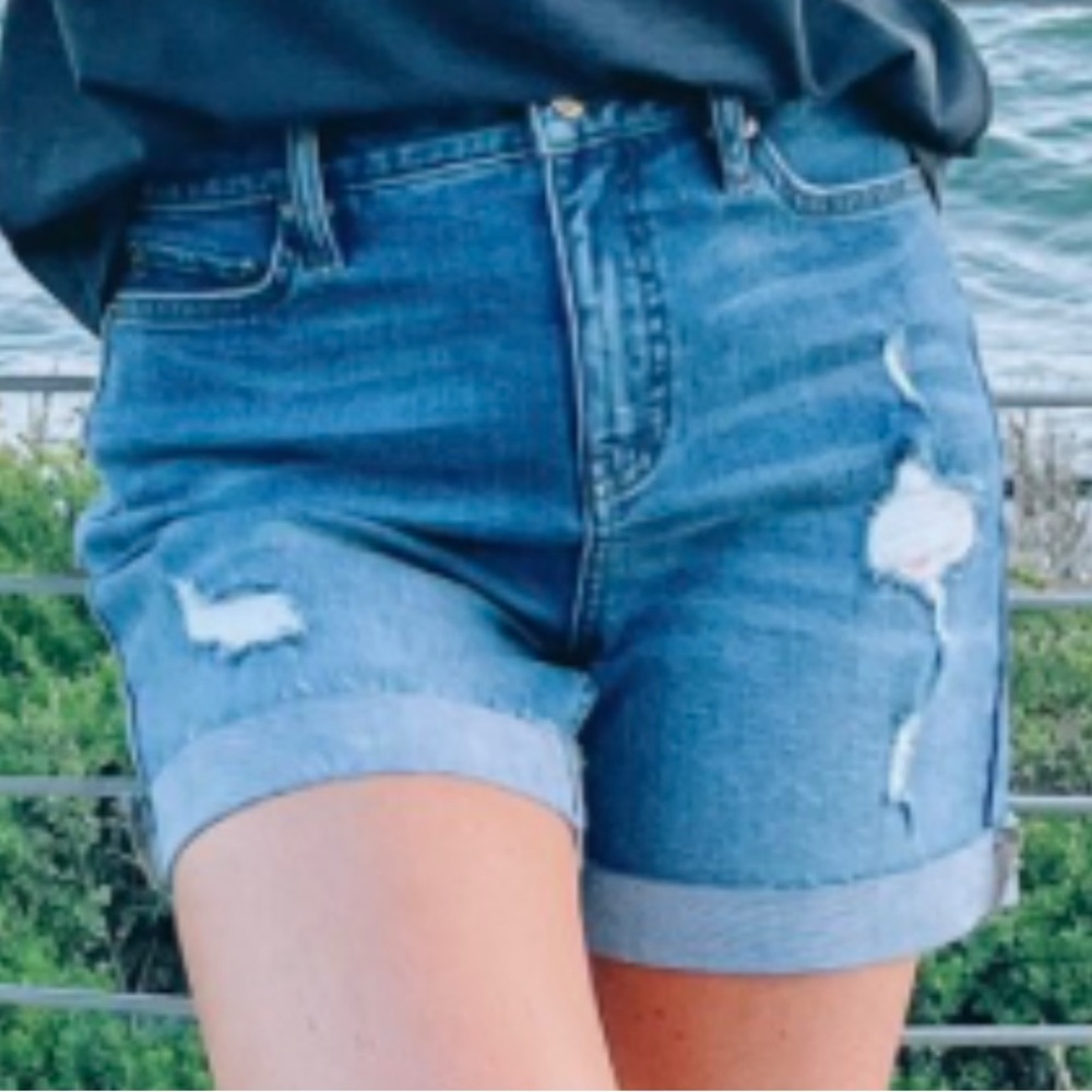 EUC - Candace Cameron Bure - Denim Jean Shorts - Womans Size 14 (QVC)